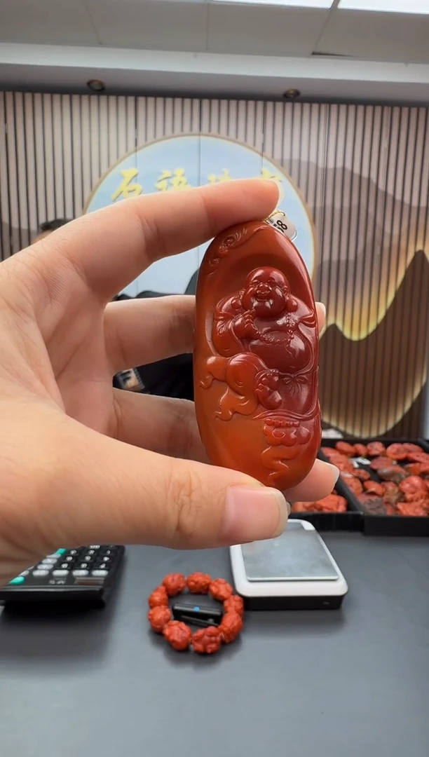未镶嵌雕刻南红玛瑙056ZB0917产品一个