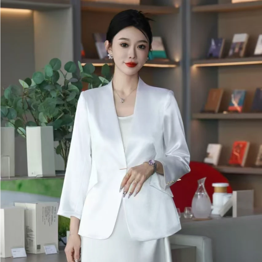 轻职风纯色修身款西装韩版显瘦设计感小西服8020