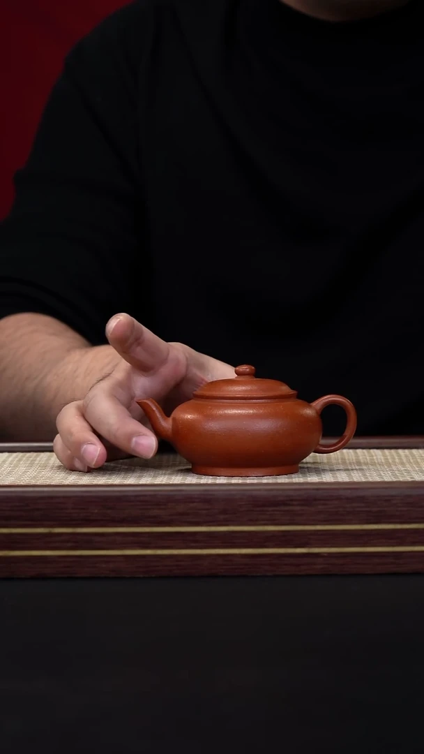 茶壶紫砂XJ红降坡 宫灯