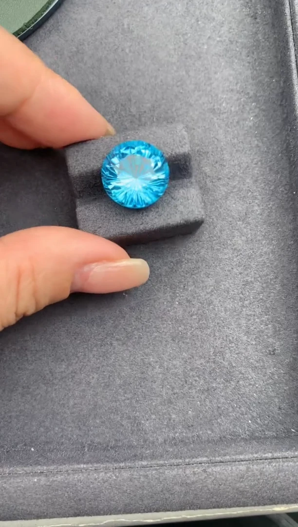 未镶嵌裸石托帕石16.5ct托帕石 GF