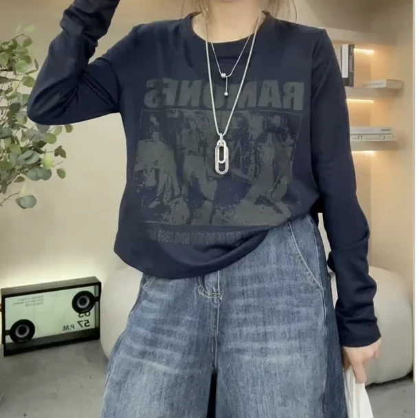 10172秋季新款圆领长袖宽松显瘦百搭印花打底衫女T恤潮60015