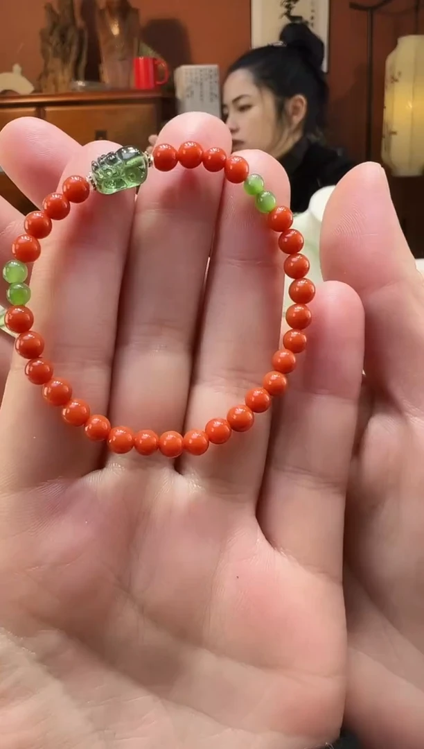 【闪购商品】南红玛瑙手链18K金镶嵌南红4.8mm