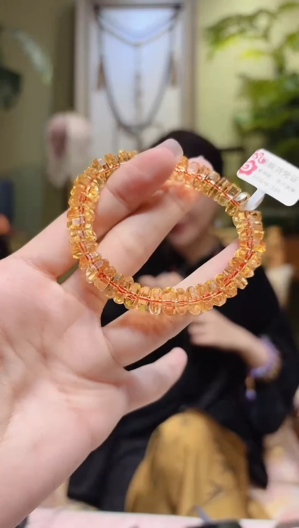 【闪购商品】水晶手串未镶嵌切割面算盘珠黄水晶手串Y