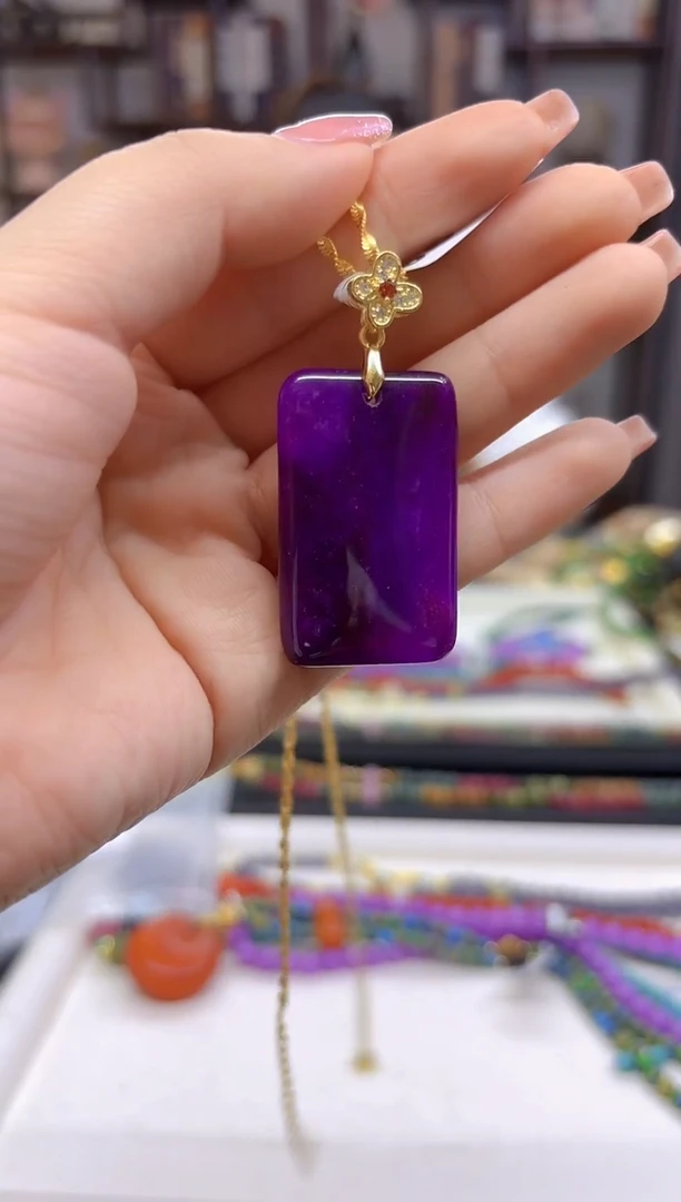 【闪购商品】苏纪石（舒俱来）吊坠(赠链)银S925镀金镶嵌D252