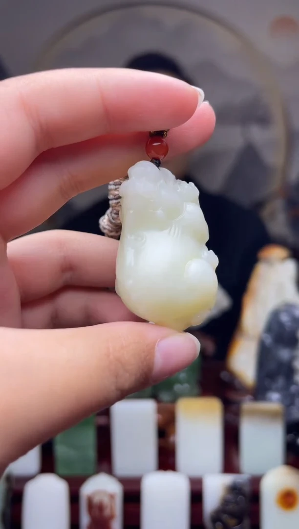 【闪购商品】和田玉吊坠未镶嵌35