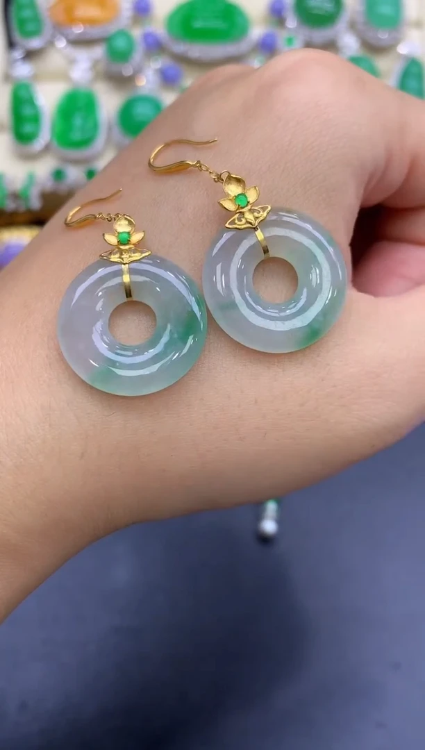 18K金镶嵌翡翠耳饰124-中国好珍宝