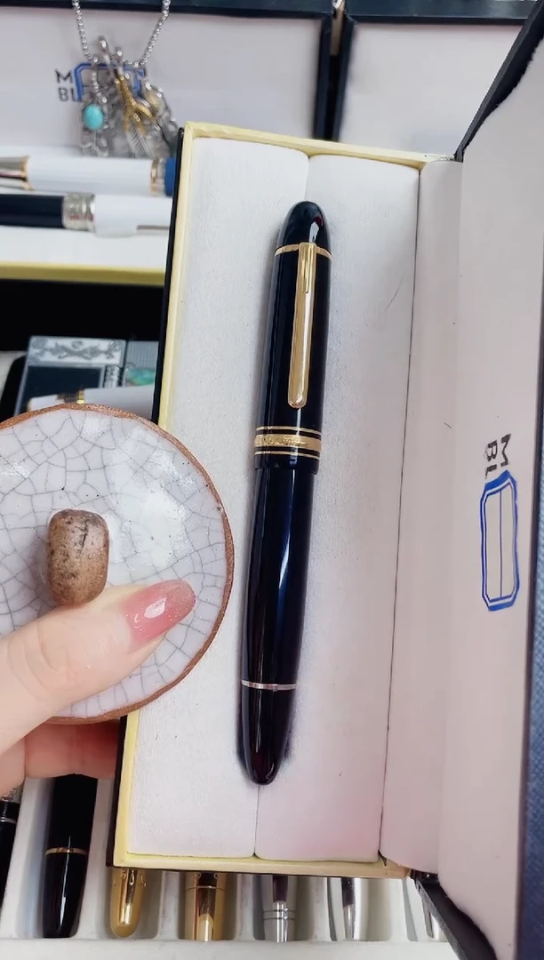 瓷片f'f6667778888