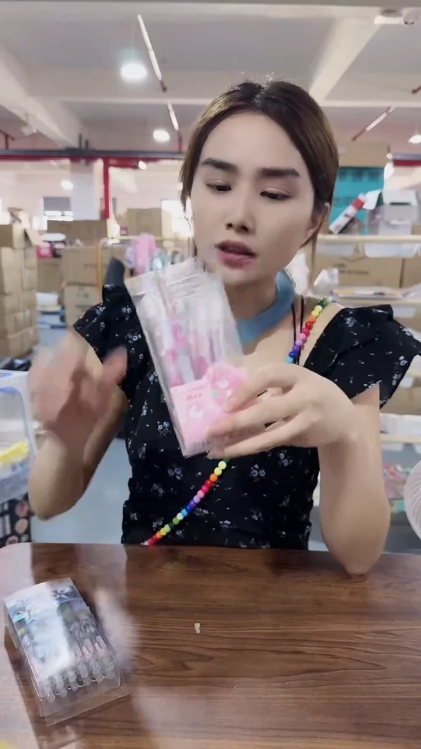 奥特曼笔1111111111