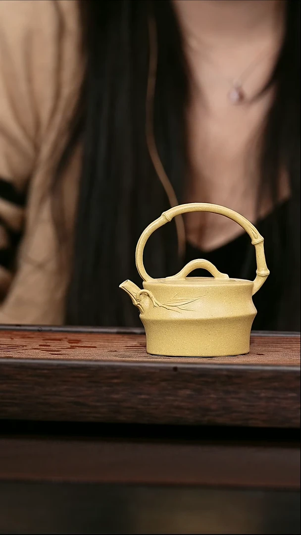 茶壶紫砂原矿紫砂壶  提梁 110cc