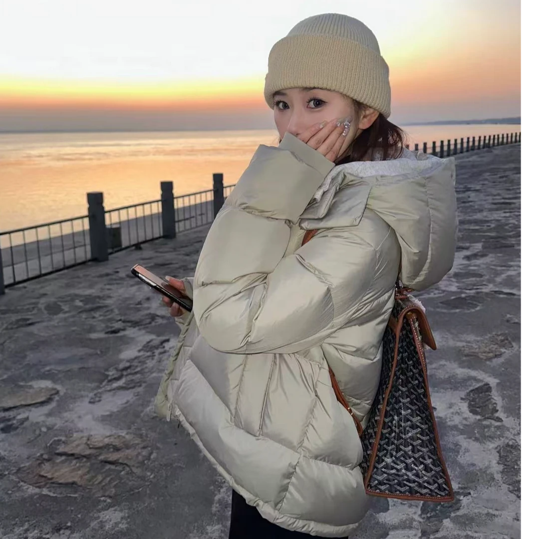 五格泡芙连帽秋冬羽绒服收腰显瘦保暖外套