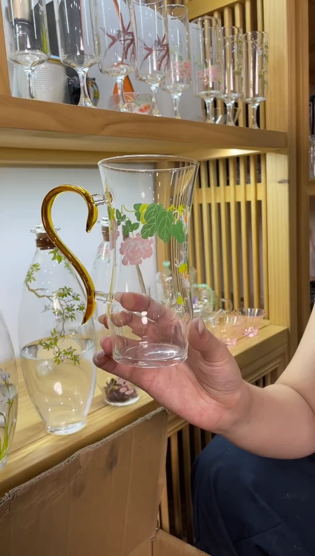 九河清婉绿茶杯黄把啊啊