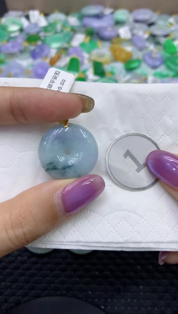 颈饰未镶嵌翡翠天然缅甸翡翠A货