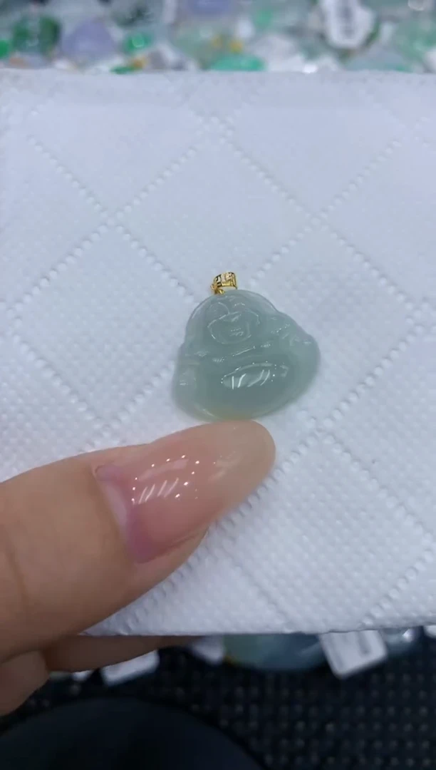 翡翠18K金镶嵌颈饰111111111111