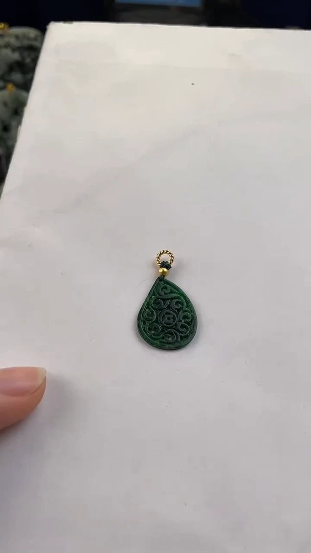 【闪购商品】翡翠颈饰未镶嵌定制翡翠