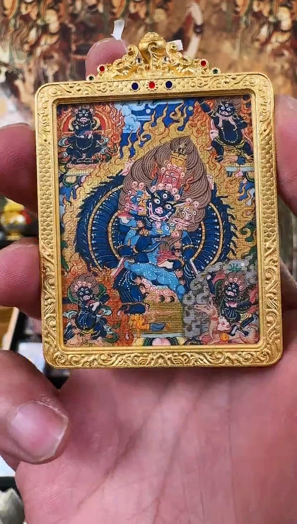 吊坠藏卡大威德多尊捡漏价