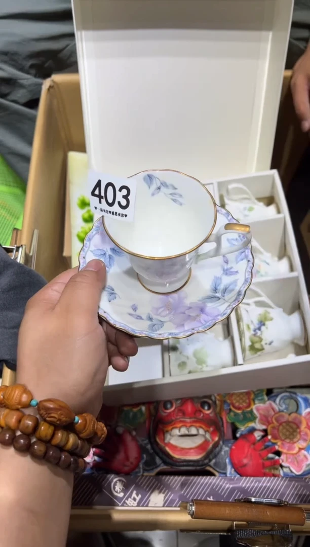 瓷片觉*403.........