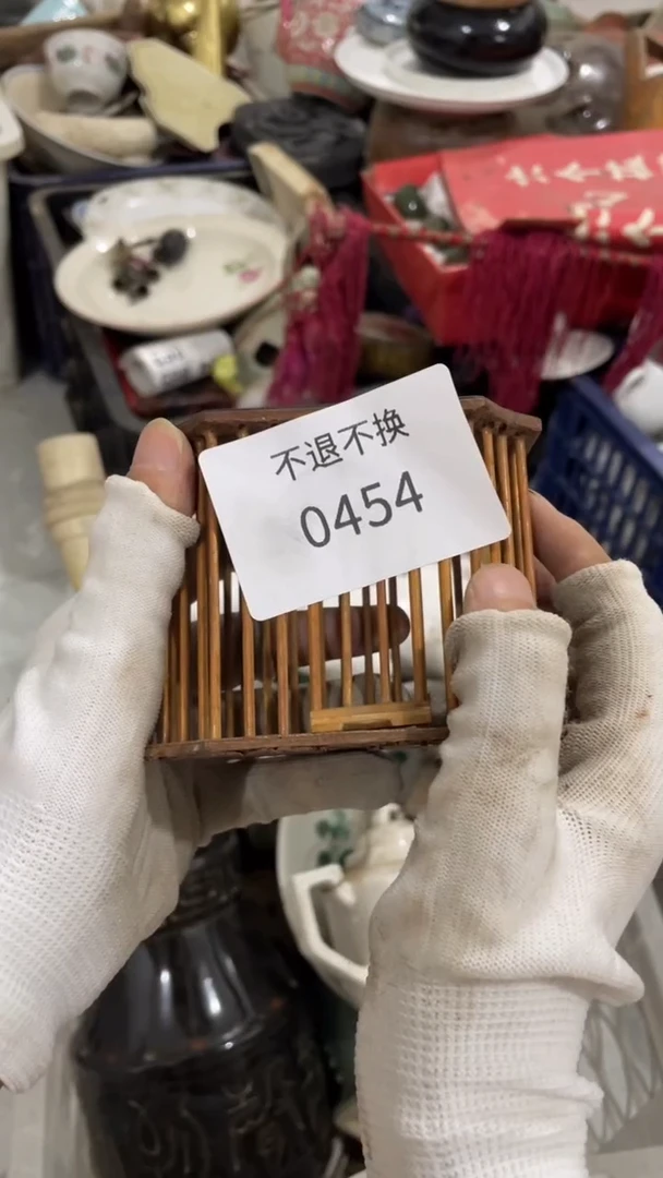 小*威县倩洁工艺品店0454