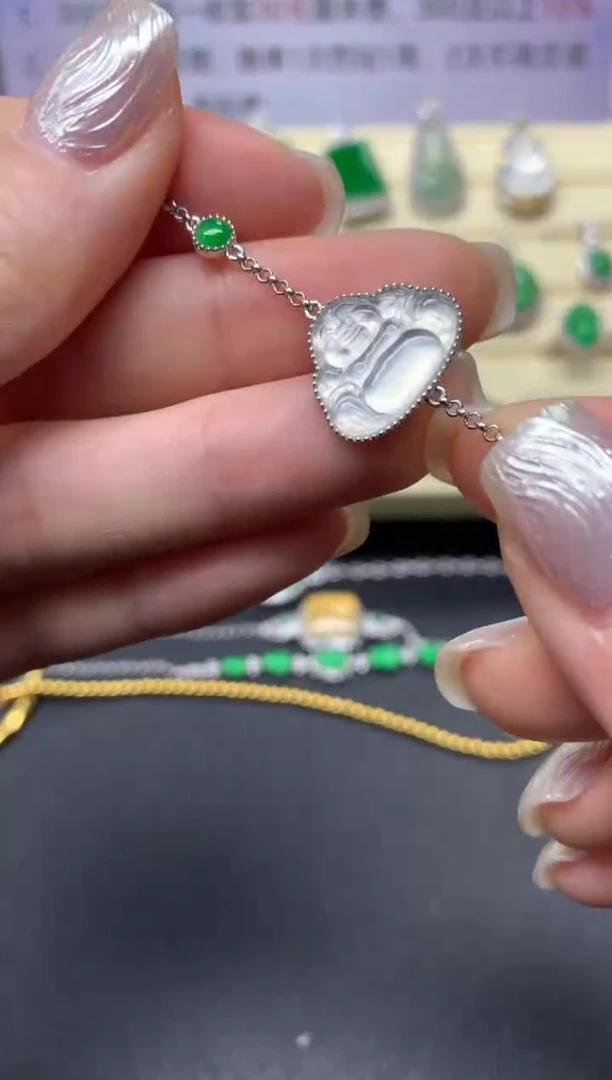 【闪购商品】翡翠手链18K金镶嵌手链|2600+260