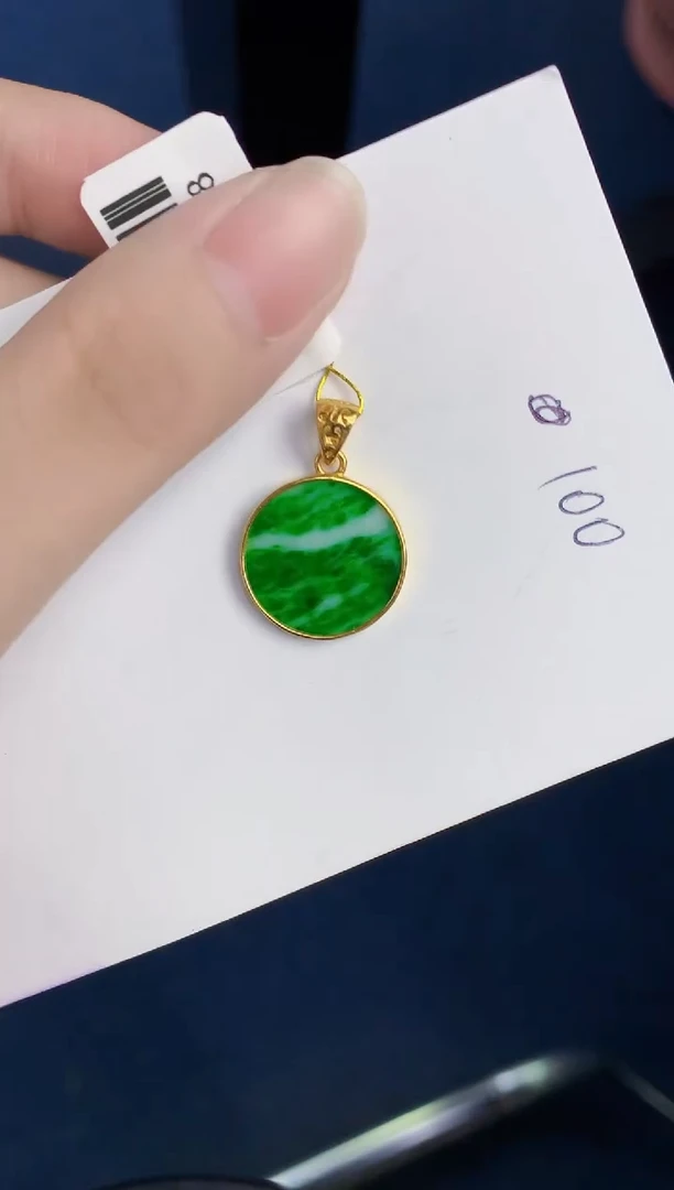 颈饰未镶嵌翡翠天然翡翠缅甸A货