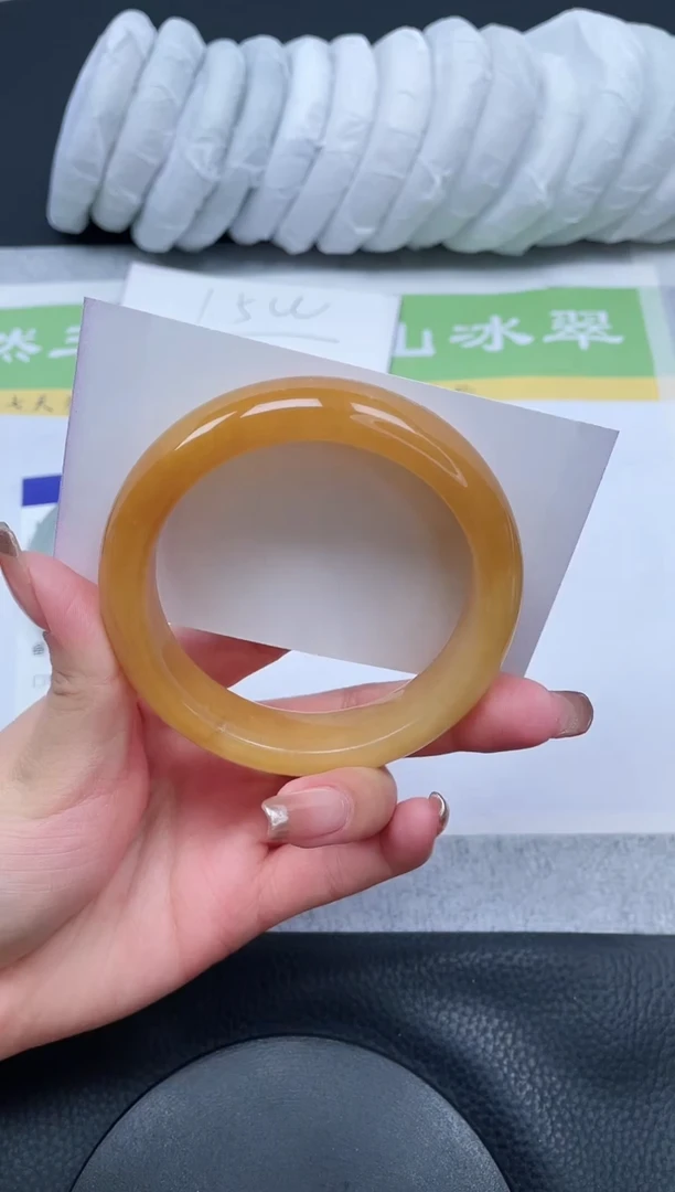 【闪购商品】石英质玉手镯未镶嵌A198-61+