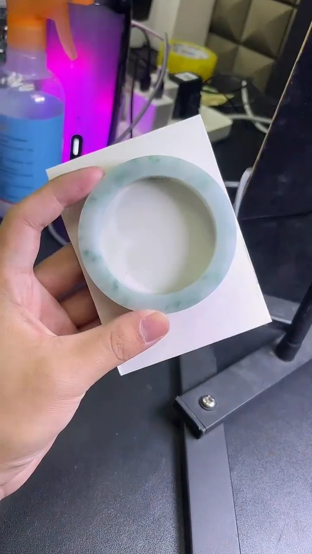 未镶嵌手镯定制翡翠?****?手镯