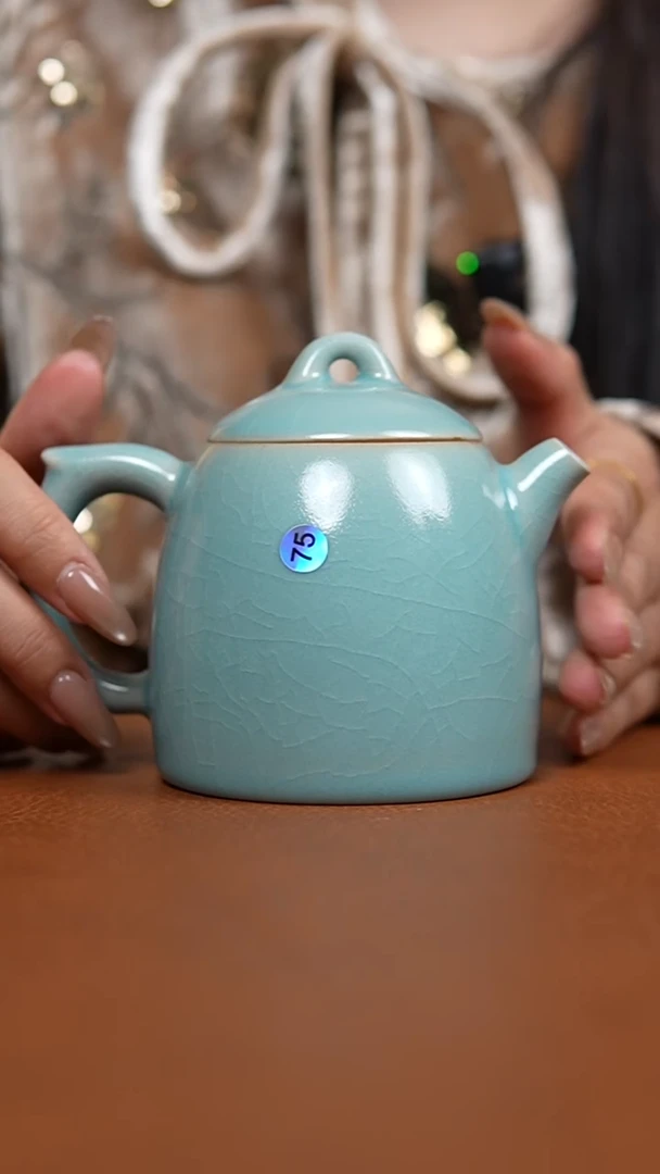 瓷片仿古天青大秦权壶瑕75