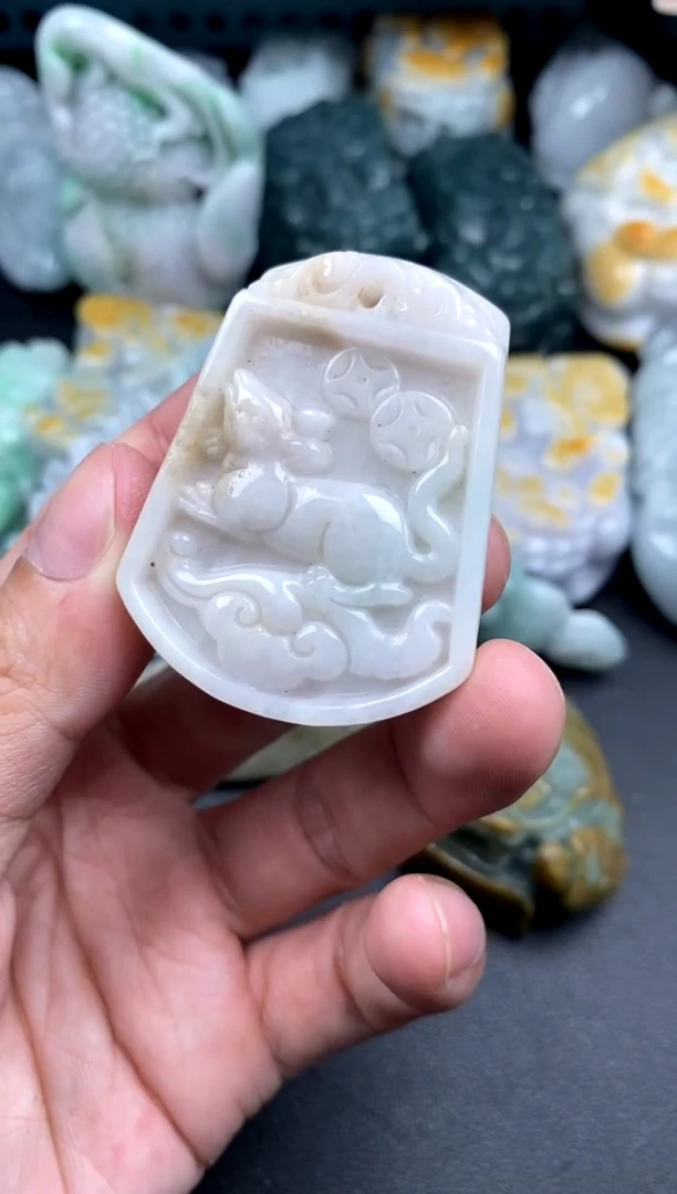 吊坠(不含链)未镶嵌翡翠1