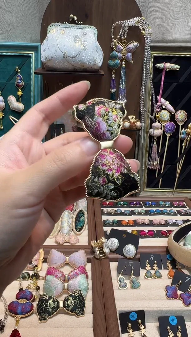 【孤品车5.26】牡丹花蝴蝶结弹簧夹