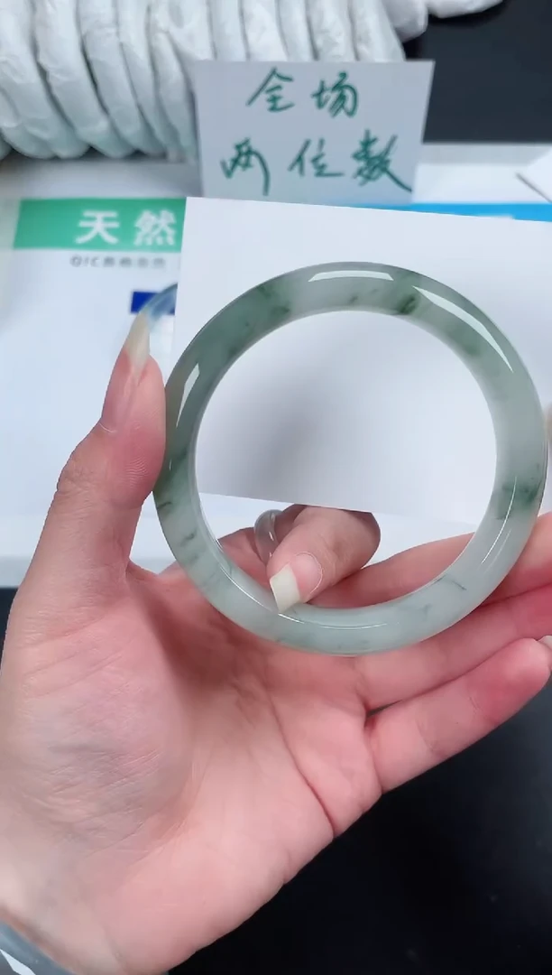 【闪购商品】石英质玉手镯未镶嵌206-59.6