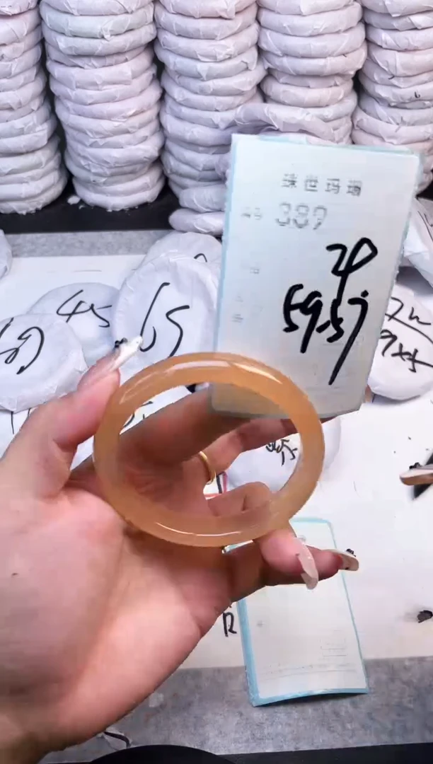 手镯玛瑙/玉髓未镶嵌389
