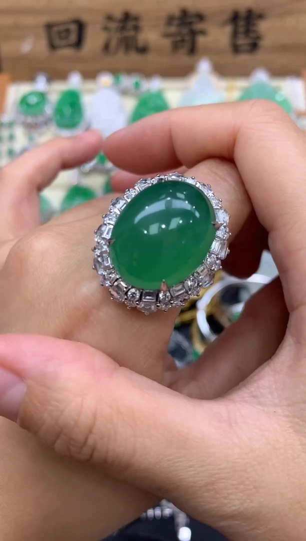 【闪购商品】翡翠戒指18K金镶嵌534-中国好珍宝