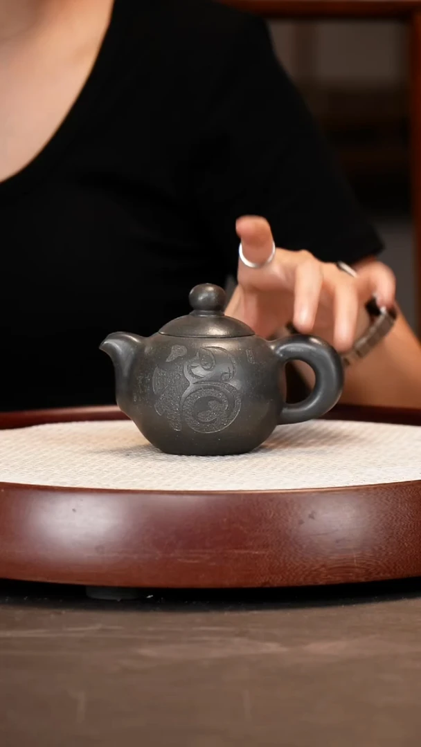 茶壶紫砂【张彩萍】 芙蓉珠 大彬金砂 260cc