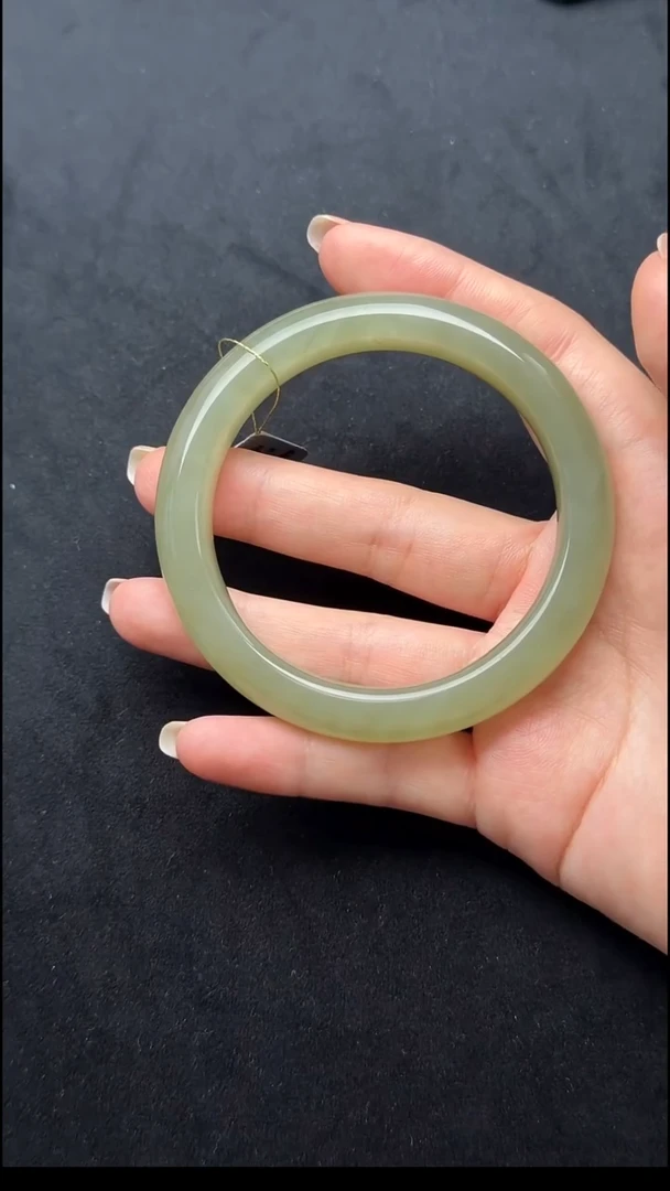 颈饰未镶嵌和田玉006-湖水绿平安镯-60.1mm-NQP60-1230