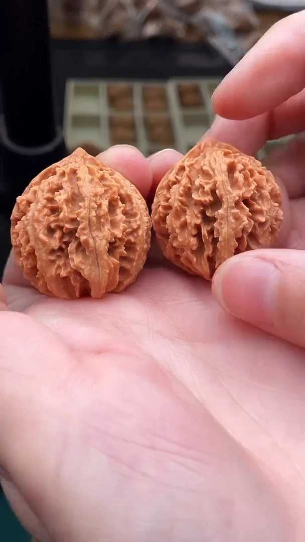 把件文玩核桃小灯笼