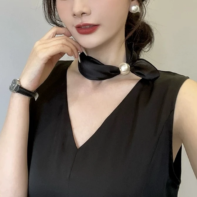 高级感磁吸扣珍珠项链长条丝巾薄款新款锁骨懒人围巾领巾围脖百搭