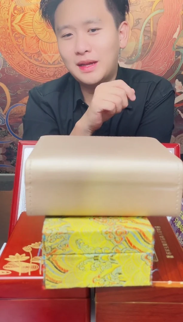 颈饰未镶嵌翡翠多样性发其一