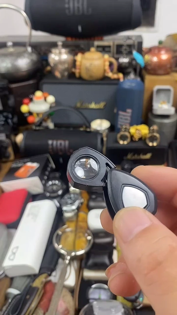 瓷片闪购商品，如图所示