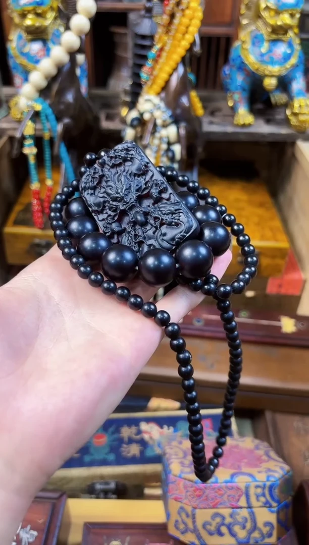 未镶嵌琥珀耳饰----------------------