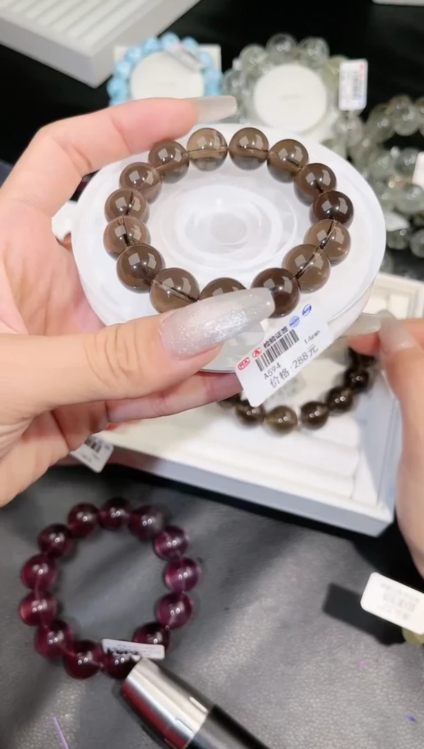 【闪购商品】水晶手链未镶嵌多样性发一茶晶14mm