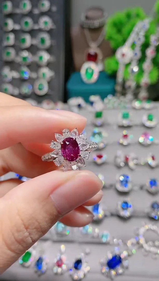 18K金戒指彩色蓝宝石18K金镶嵌财****~.