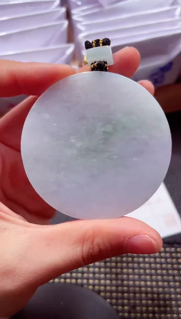 颈饰未镶嵌翡翠20251231