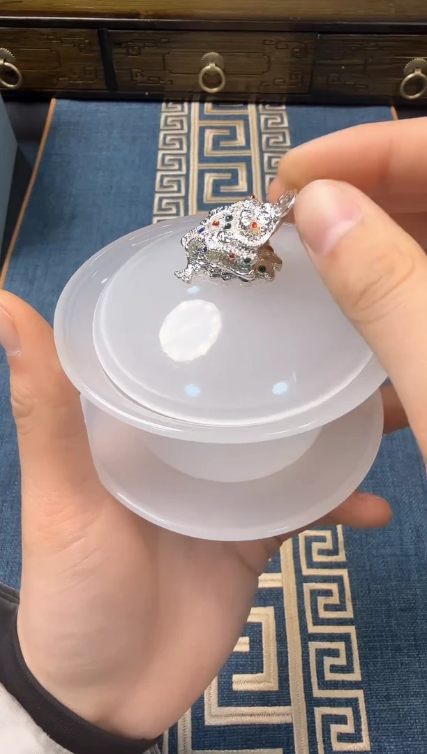 【闪购商品】琉璃盖碗鎏银金蟾