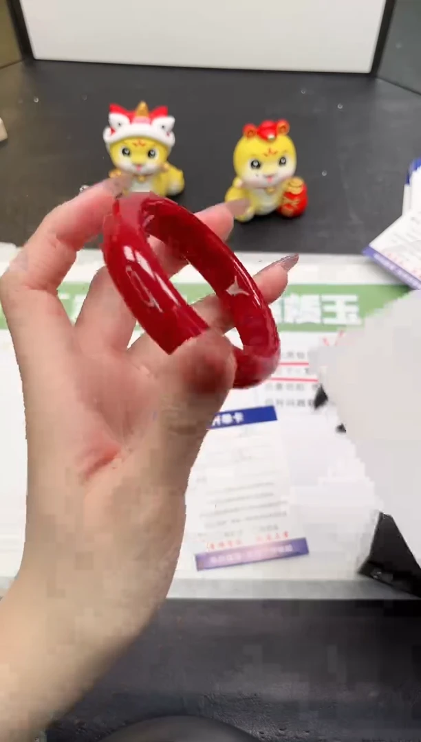 【闪购商品】石英质玉手镯未镶嵌201-58.2