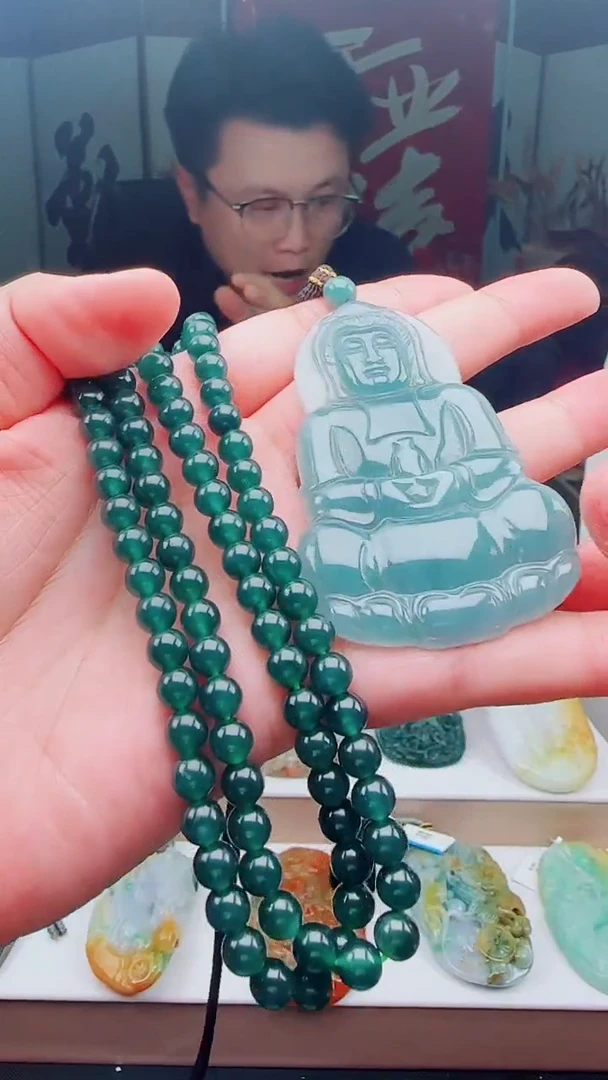 颈饰未镶嵌翡翠多样性发其一79472   大正观音 +珠链