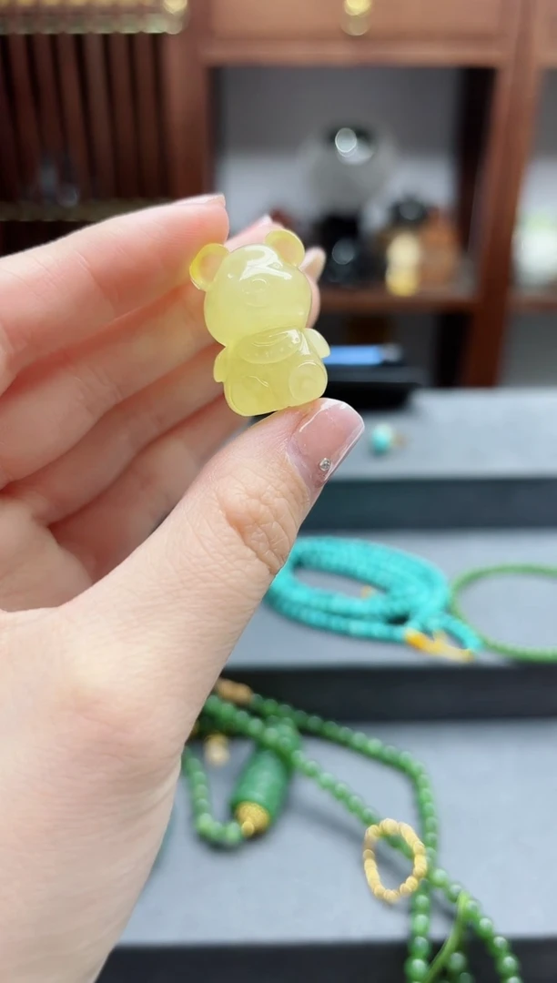 【闪购商品】蜜蜡裸石未镶嵌蜜蜡熊吊坠 HS