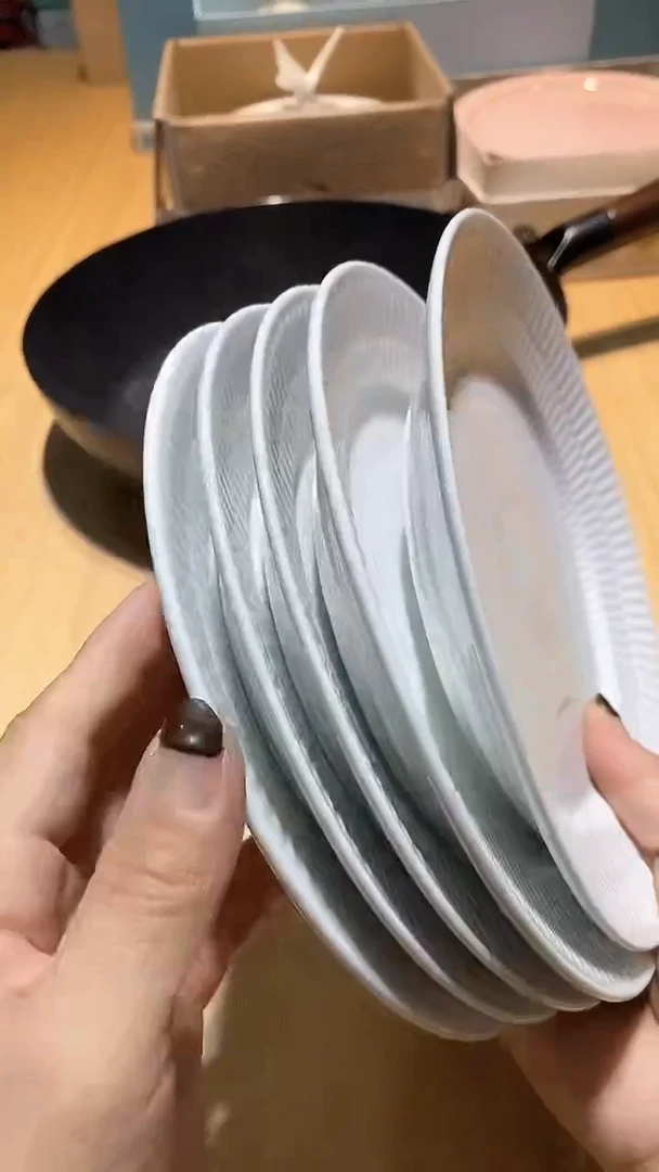 【闪购商品】瓷片锅碗瓢盆一件不剩