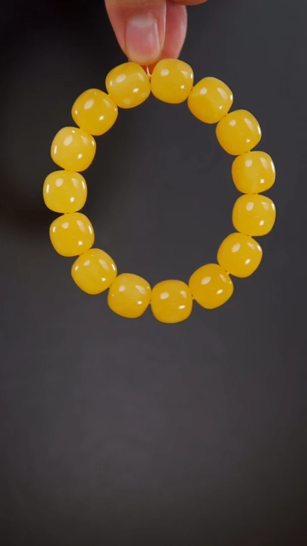 手链琥珀未镶嵌25.48焦皮料老型手串