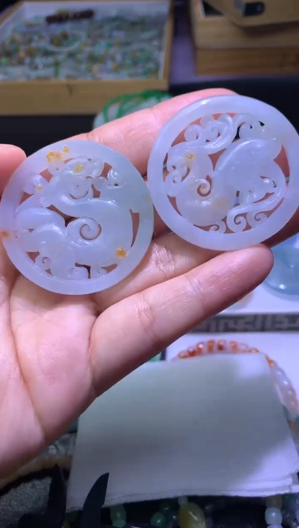 未镶嵌定制翡翠毛货