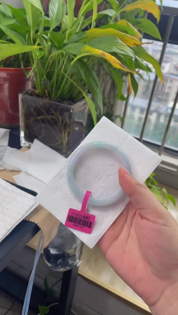 翡翠手镯未镶嵌040手镯57