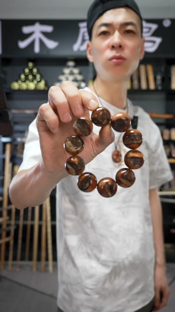 枣木手作木制雕刻品